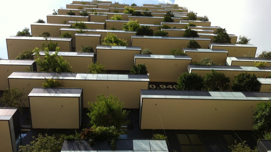 Il condominio più verde del mondo è quello con un vero bosco sul terrazzo