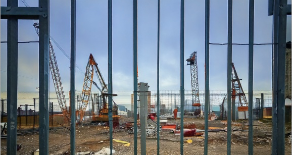 Salva Milano? Ora da salvare c’è chi ha acquistato casa. E la credibilità del Paese